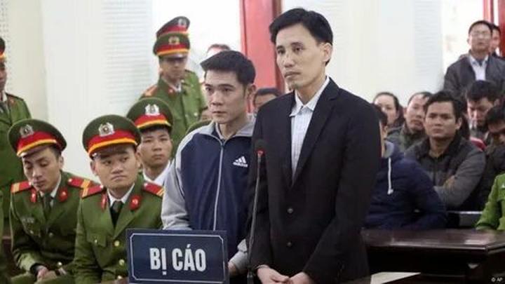 Ai bảo mặc váy đen mùa hè là - Cảm hứng video marketing từ Hotspot Matrix